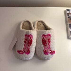 Camel Threads Cowboy Boot Slippers